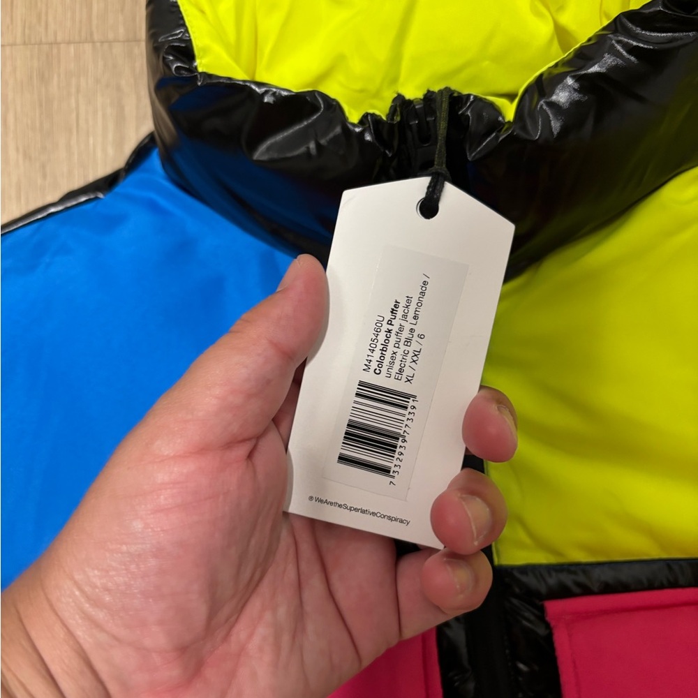 Wesc Colorful Puffer Jacket - Picture 4 of 4